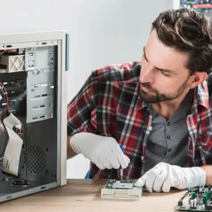 e-technician-working-broken-computer