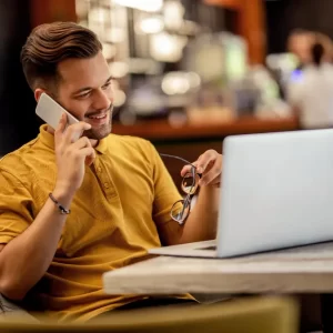 mputer-while-talking-smart-phone-bar